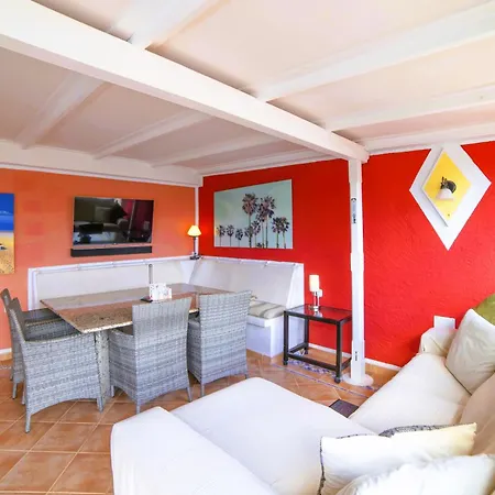Madora - Private Pool, Amazing Garden, Sea View & Quiet Location Villa *